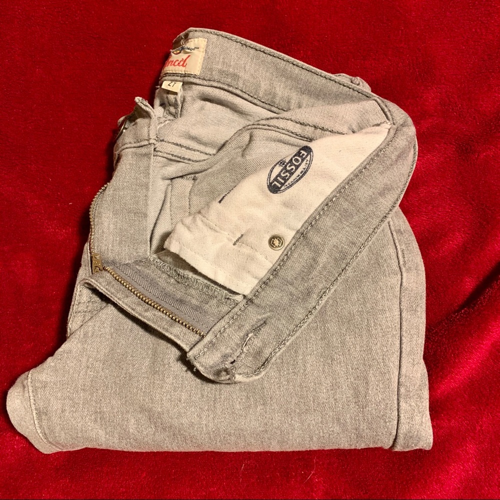FOSSIL PENCIL JEANS - Picture 2 of 8